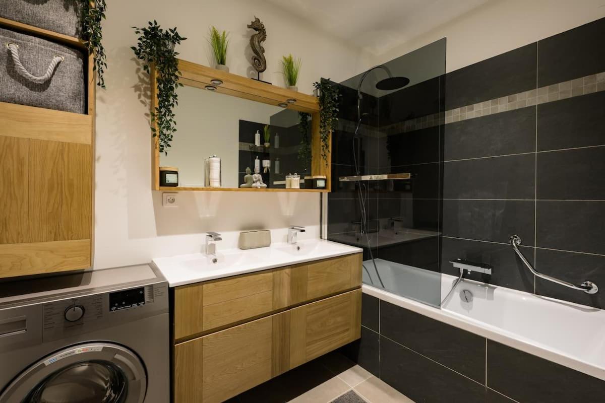 Stylish New 1 Bedroom Apartment In Juan Les Pins 앙티브 외부 사진